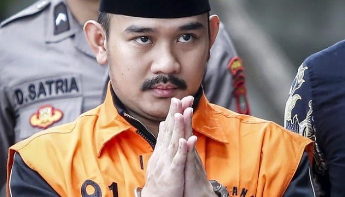 Sidang Perdana Kasus Korupsi Bupati Bekasi Nonaktif: Ade Kuswara dan HM Kunang Hadapi Ancaman 20 Tahun Penjara